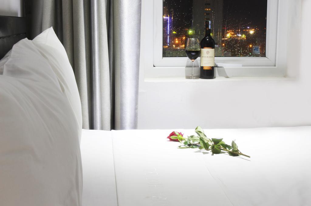Misa Hotel Da Nang Buitenkant foto