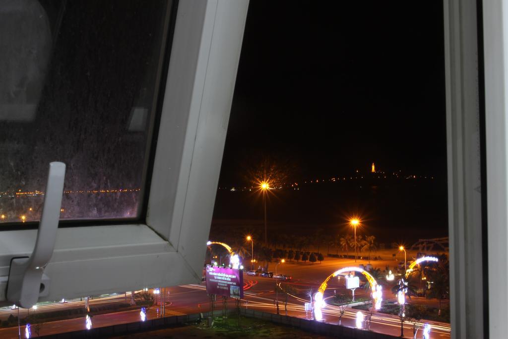 Misa Hotel Da Nang Buitenkant foto
