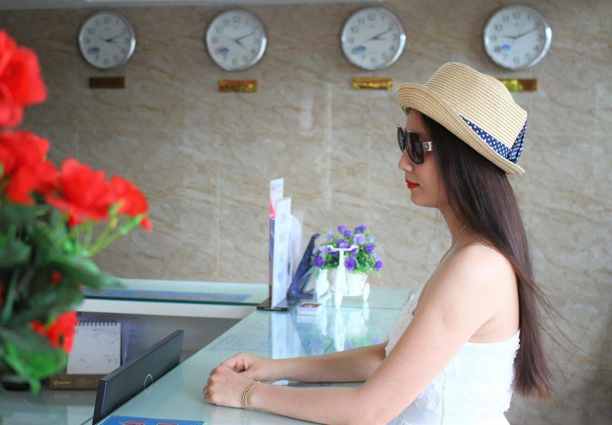 Misa Hotel Da Nang Buitenkant foto