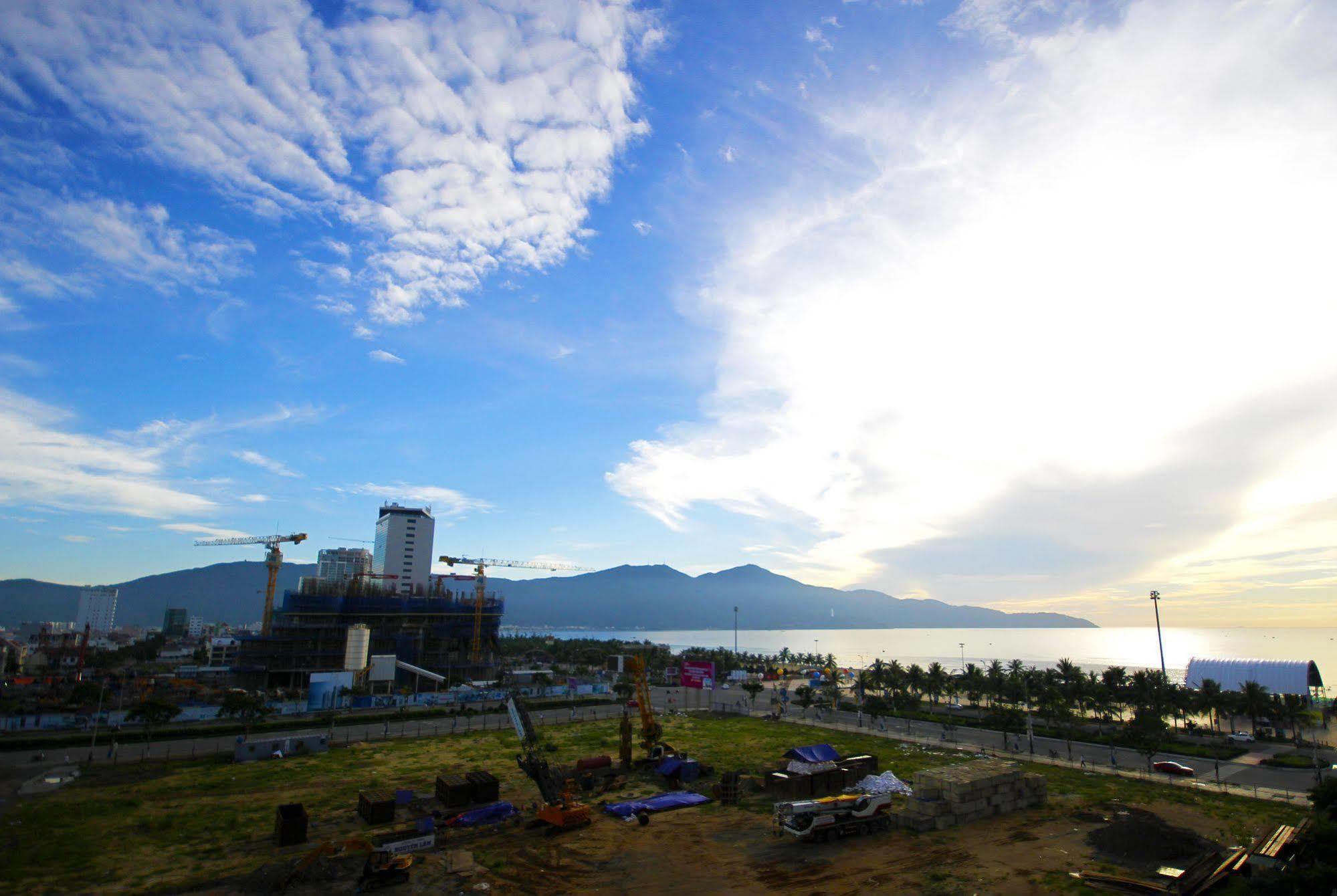 Misa Hotel Da Nang Buitenkant foto
