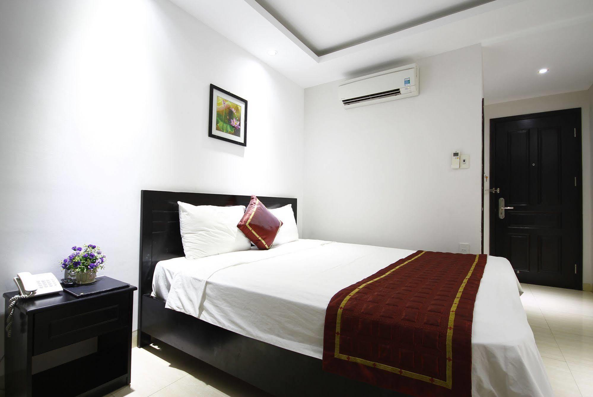 Misa Hotel Da Nang Buitenkant foto