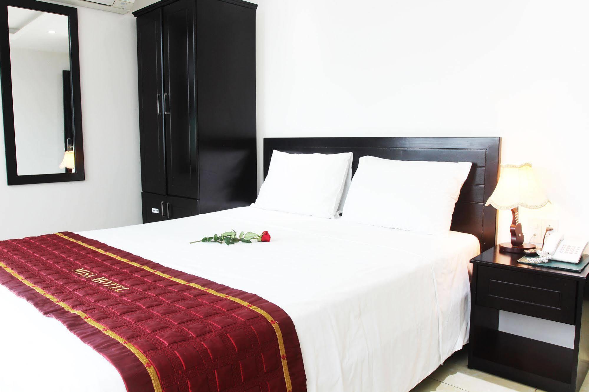 Misa Hotel Da Nang Buitenkant foto