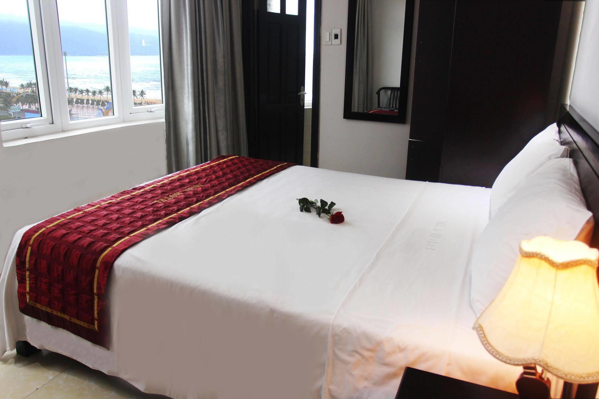 Misa Hotel Da Nang Buitenkant foto
