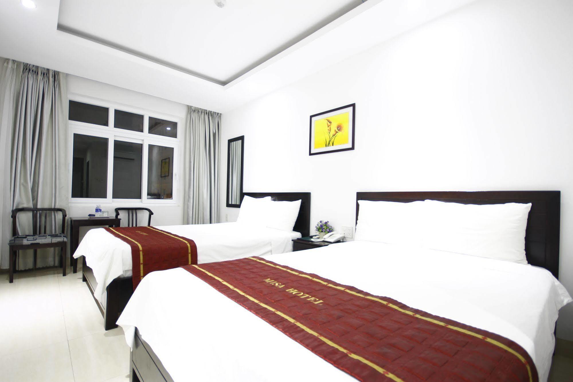 Misa Hotel Da Nang Buitenkant foto